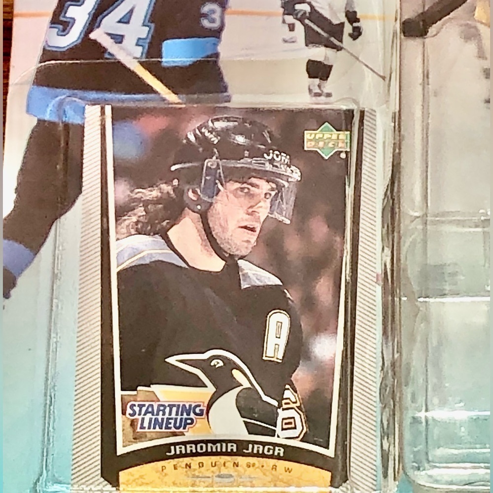 Nhl 1999 Starting Lineup Jaromir Jagr Figure​​​​​ - Picture 3 of 3